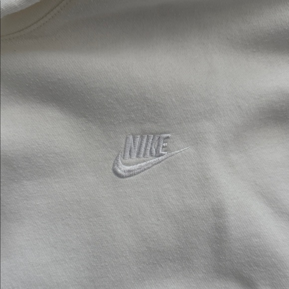 Nike Men's Cream Hoodie - Picture 3 of 3